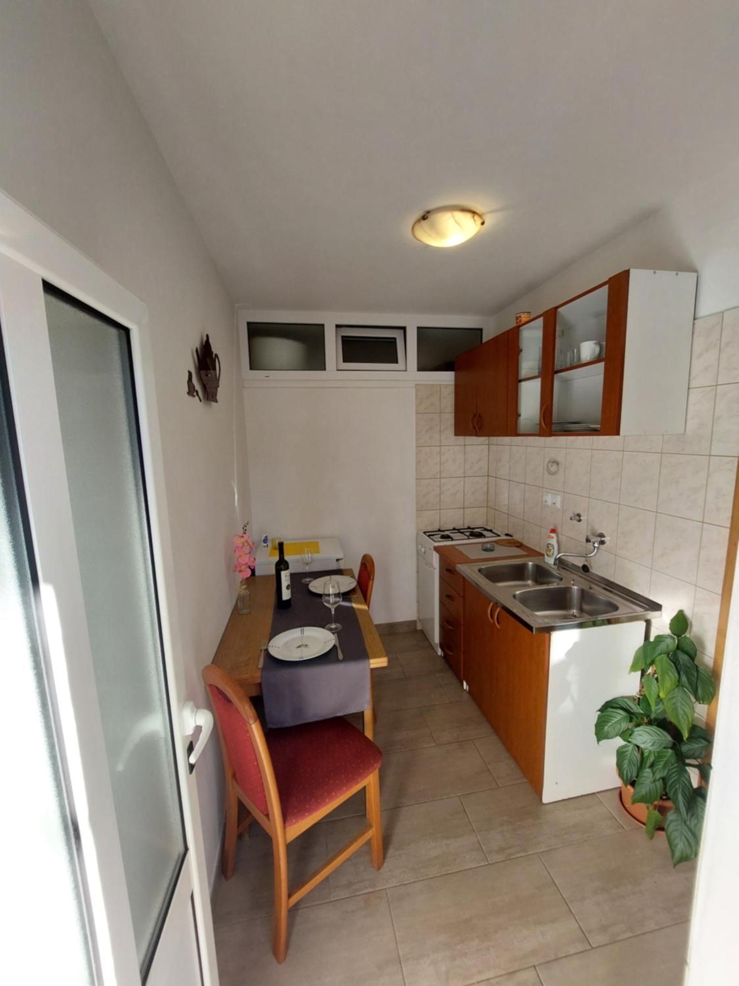 Apartments Dora ฮวาร์ ภายนอก รูปภาพ